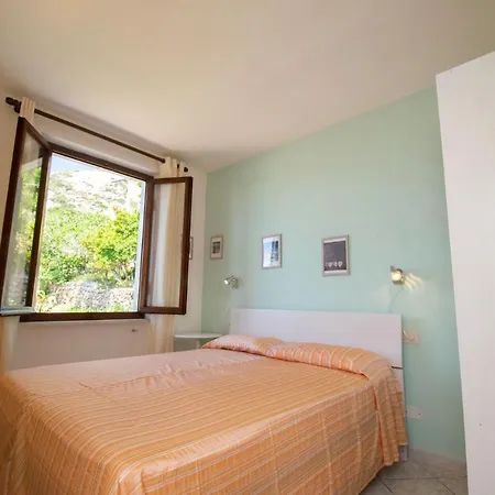 Sergio Apartment Chiessi